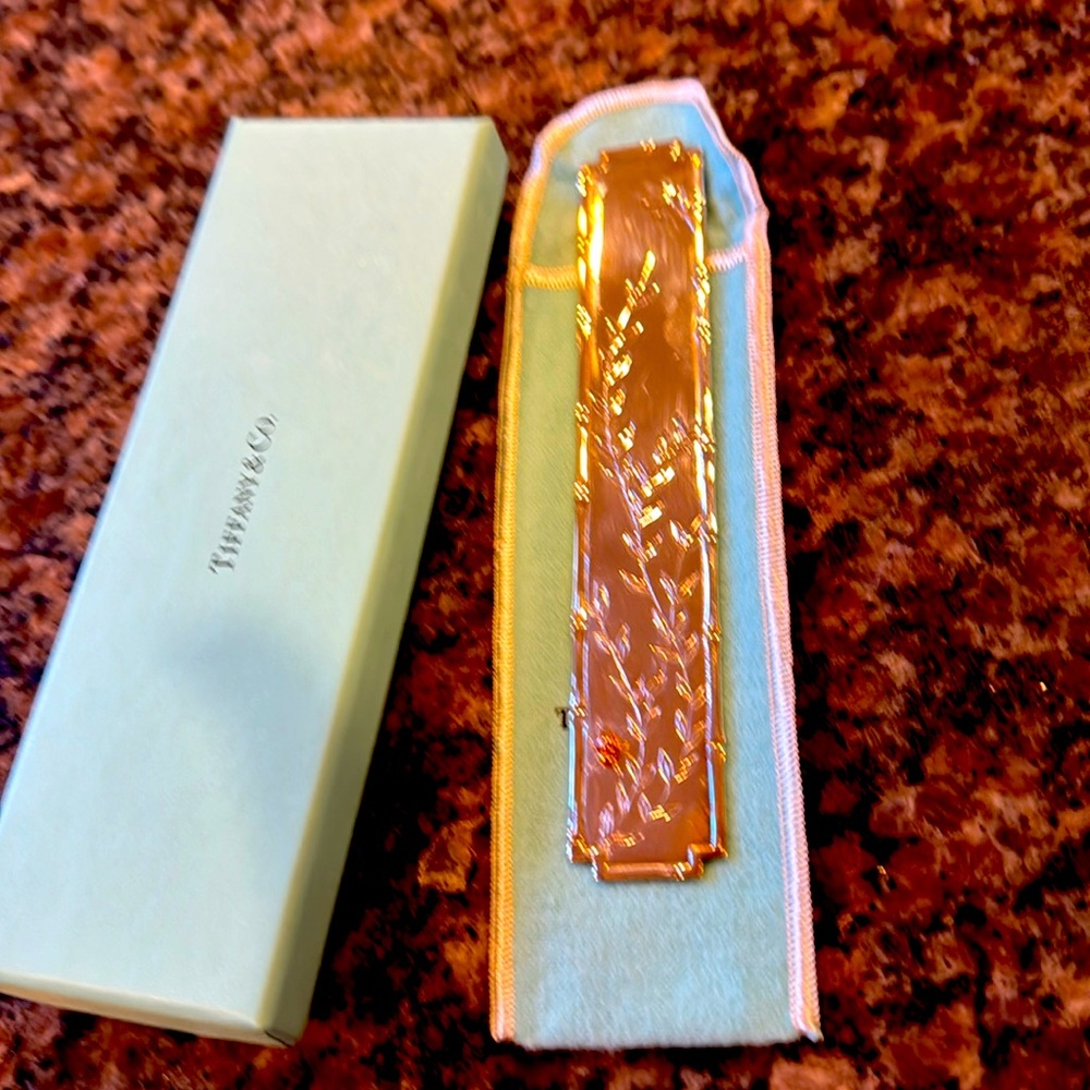 NEW WITH BOX….TIFFANY & CO.  Rare Sterling Silver Bookmark